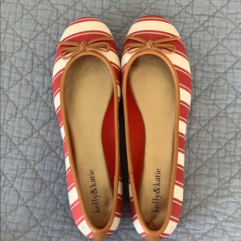 Size 9 Flat Shoes